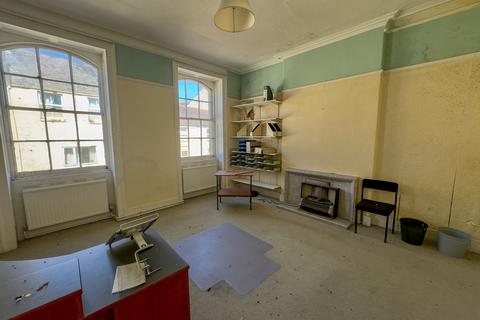 Property for sale, 17 Mona Street, Amlwch, Isle of Anglesey LL68 9AN