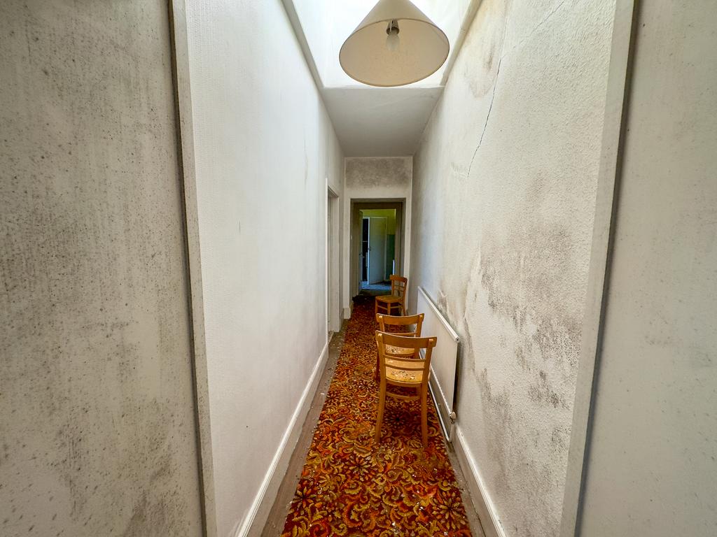 MONAST-09 T202504161756.jpg