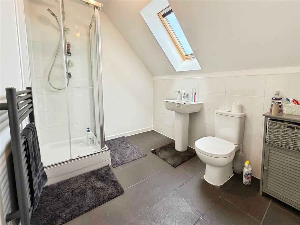 Ensuite