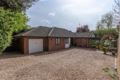 3 bedroom detached bungalow for sale, Orchard Close, Fakenham, NR21