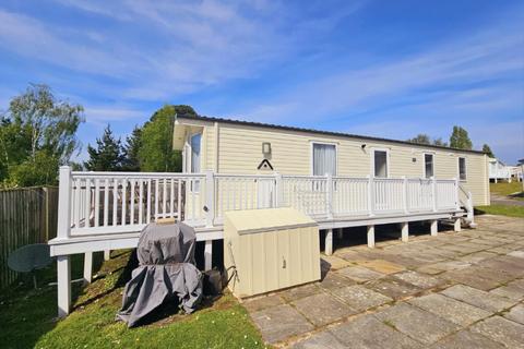 3 bedroom park home for sale, Rockley Park, Gorse Hill, Poole, BH15