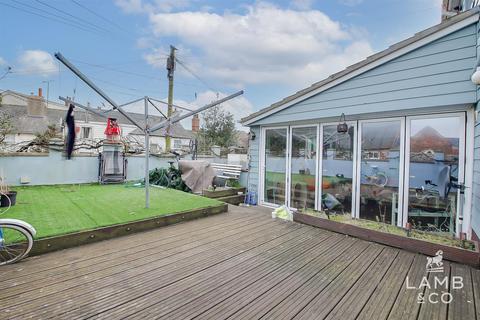 Property for sale, High Street, Walton On The Naze CO14