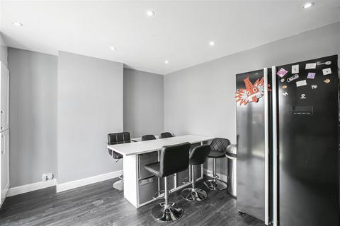 120 Oldfields Road, Sutton, SM1 2NN