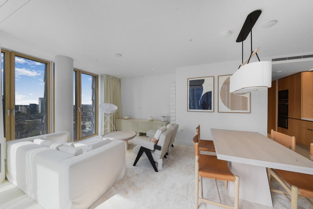 DSC 0239 web
