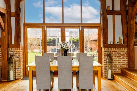 4 bedroom barn conversion for sale, Bedford Road, Ickleford, Hitchin, SG5