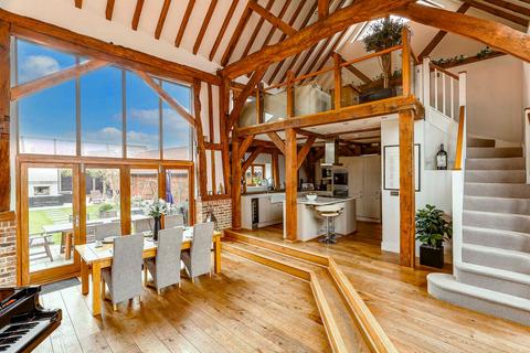 4 bedroom barn conversion for sale, Bedford Road, Ickleford, Hitchin, SG5