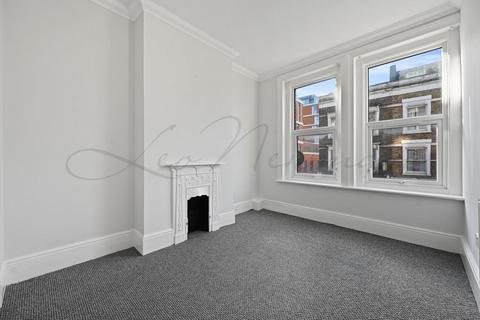 3 bedroom flat to rent, Churchfield Road, Acton, W3