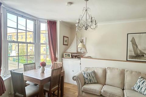 undefined, Denmark Road, Cowes, Isle of Wight