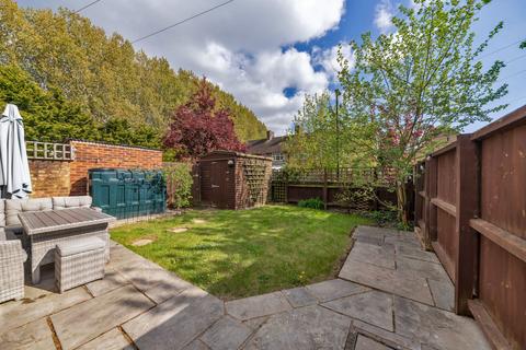27 Cambridge Crescent, Bassingbourn, Royston, SG8 5LP