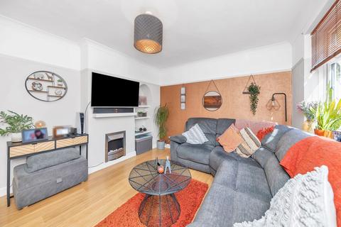 27 Cambridge Crescent, Bassingbourn, Royston, SG8 5LP