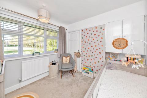 27 Cambridge Crescent, Bassingbourn, Royston, SG8 5LP