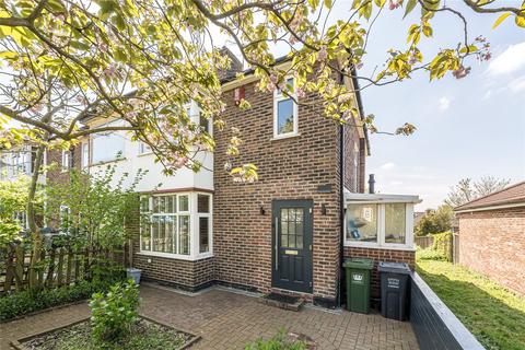 114 Further Green Road, Catford, London, SE6 1JQ