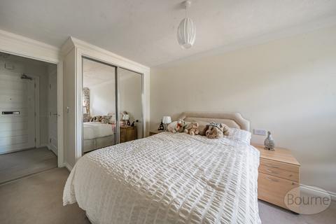 1 bedroom apartment for sale, Longbridge, Farnham, Surrey, GU9