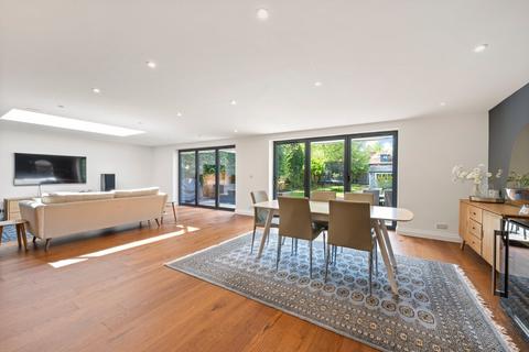 undefined, Sidney Road, WALTON-ON-THAMES, KT12