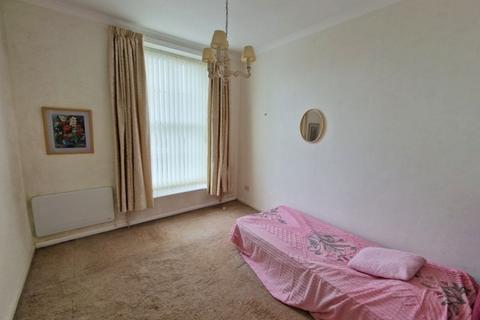 2 bedroom flat for sale, Louisa Terrace, Exmouth, Exmouth EX8 2AQ