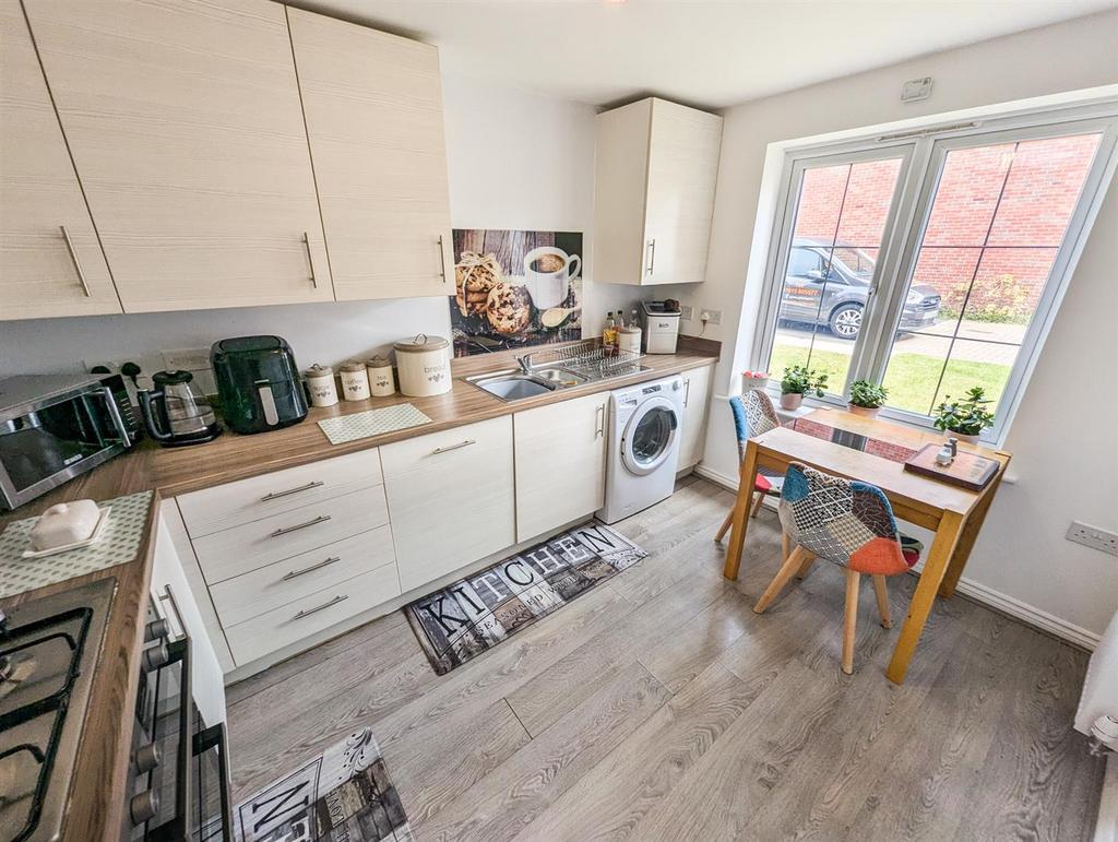 PXL 20250426 111441709.RAW-01.COVER.jpg