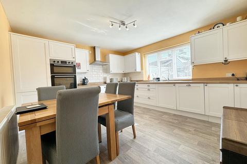 45 Coed Bedw, Abergele, LL22 7EH