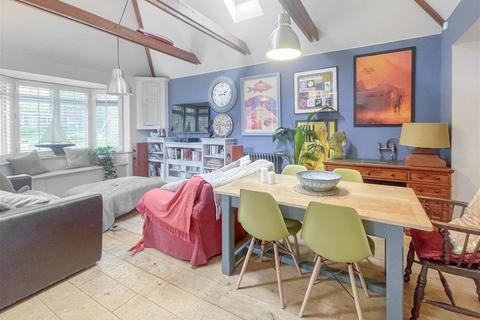 9 Fernbrook Road, Caversham, Reading, RG4 7HG