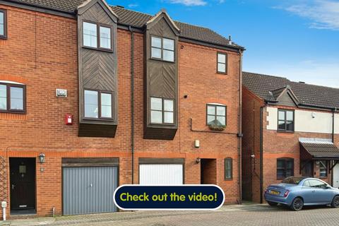 6 Halyard Croft, Hull, HU1 2EP