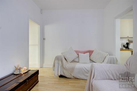 67 King Edwards Road, Enfield, EN3 7DA
