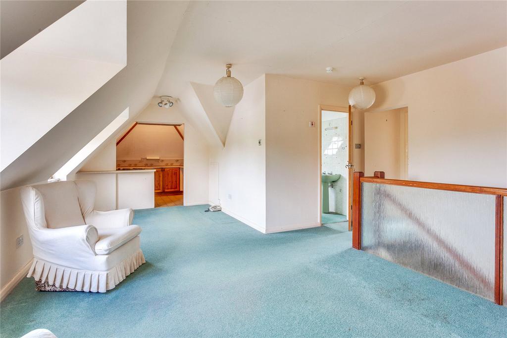 F/F Reception Room