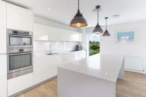 11 Overhill Close, Trumpington, Cambridge, CB2 9FE
