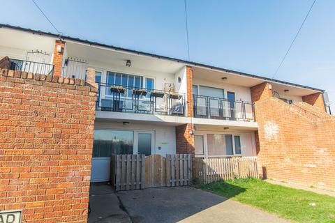2 bedroom flat for sale, Hunstanton
