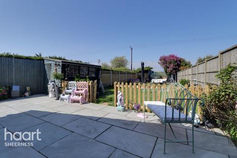 15 Danes Drive, Leysdown On Sea, Sheerness, ME12 4AJ