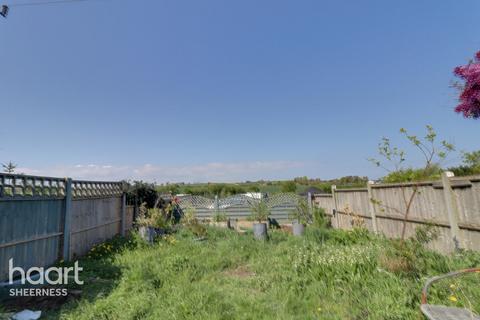 15 Danes Drive, Leysdown On Sea, Sheerness, ME12 4AJ