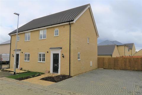 3 bedroom semi-detached house to rent, Sloe Gardens, Ely CB6