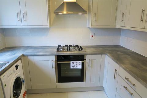 3 bedroom semi-detached house to rent, Sloe Gardens, Ely CB6