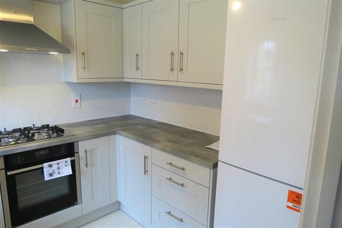 3 bedroom semi-detached house to rent, Sloe Gardens, Ely CB6