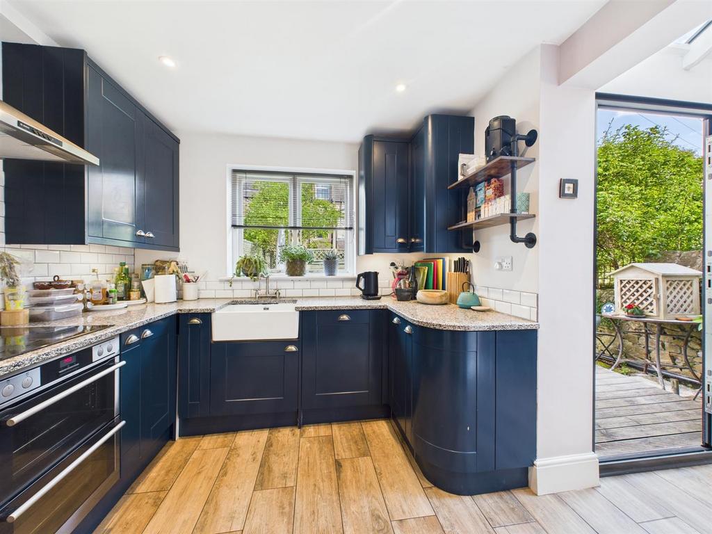 Kitchen &amp; Breakfast Room