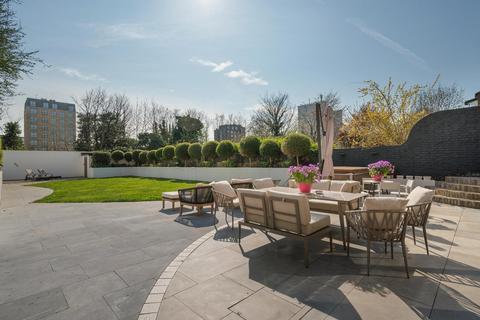 6 bedroom detached house for sale, London W5