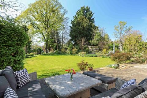 undefined, Eldorado Road, Cheltenham, Gloucestershire, GL50