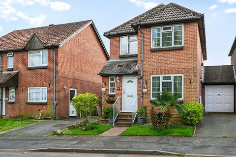 3 bedroom link detached house for sale, Hailsham BN27