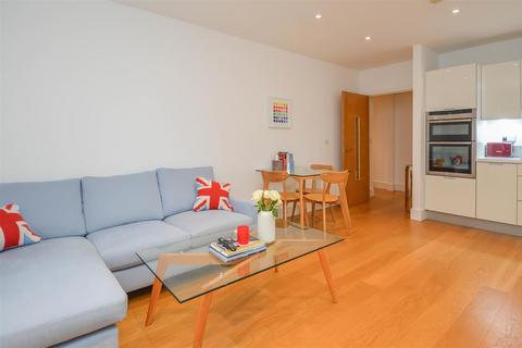 2 bedroom apartment for sale, Albert Court, The Galleries, Warley, Brentwood