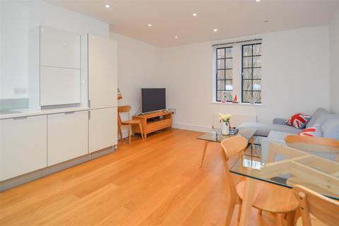 2 bedroom apartment for sale, Albert Court, The Galleries, Warley, Brentwood