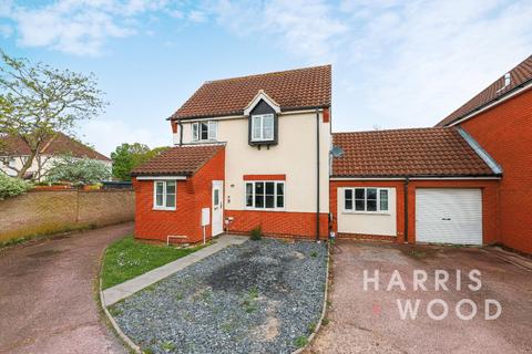 59 Constance Close, Witham, CM8 1XL