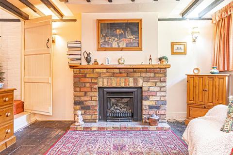 2 bedroom cottage for sale, Vicarage Lane, Ivinghoe