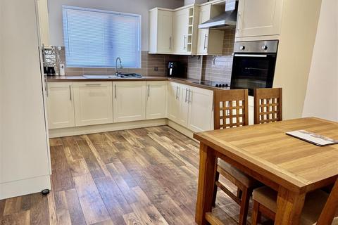 4 bedroom semi-detached house for sale, Park Howard Road, Cwmgors, Ammanford