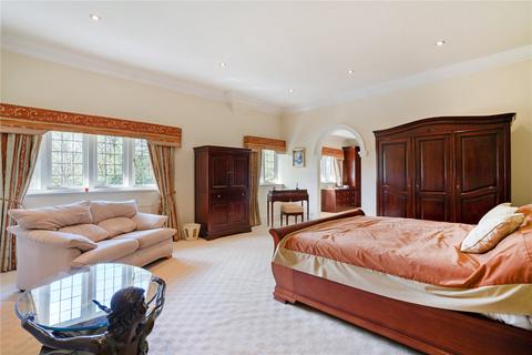 5 bedroom detached house for sale, Gong Hill Drive, Lower Bourne, Farnham, Surrey, GU10