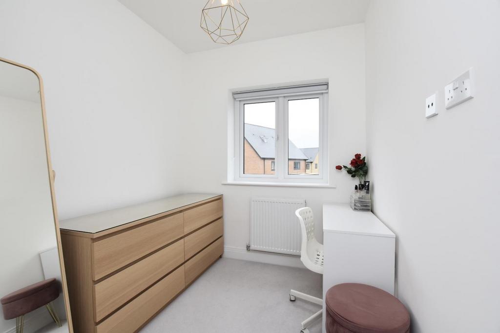 Third Bedroom / Study