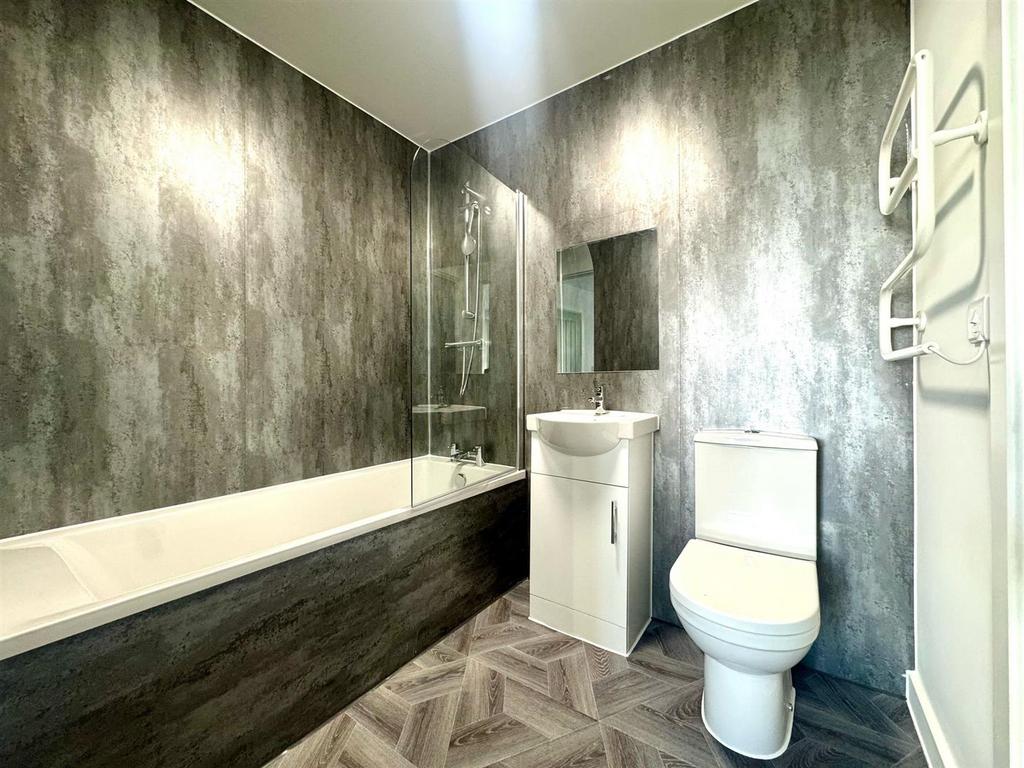 Bathroom .jpeg