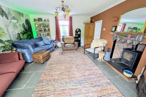 3 bedroom cottage for sale, Carmel, Llanelli, SA14 7SG