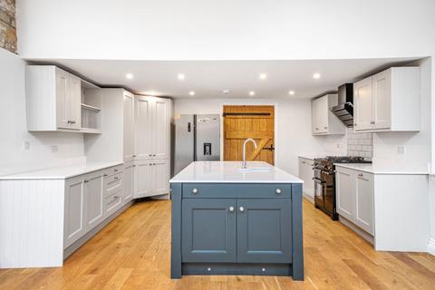 4 bedroom barn conversion to rent, Moor Lane, East Keswick, Leeds