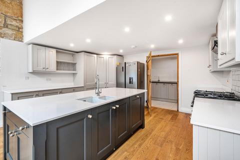 4 bedroom barn conversion to rent, Moor Lane, East Keswick, Leeds