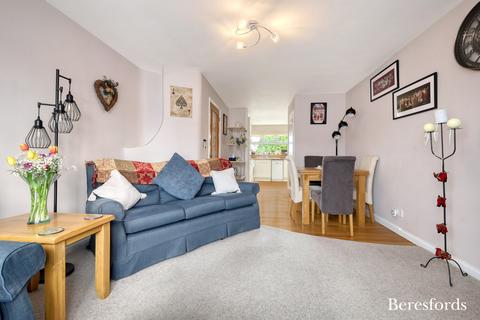2 bedroom apartment for sale, Crouch Street, Basildon, SS15
