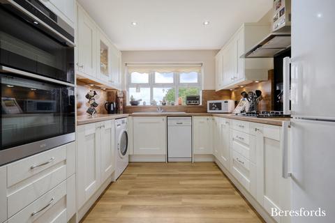 2 bedroom apartment for sale, Crouch Street, Basildon, SS15