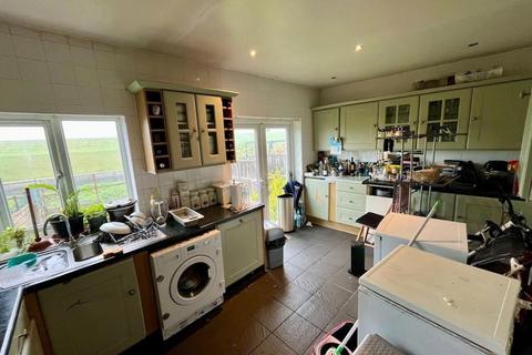 237 Waltham Way, London, E4 8AQ